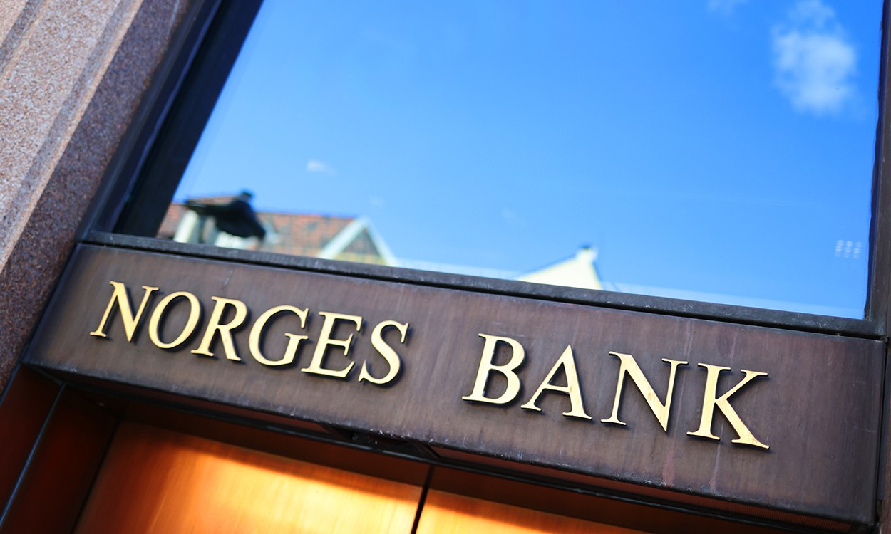Rapport støtter mer åpenhet i Norges Banks rentemøter - DNB Nyheter