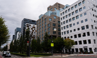bilder av DNBs hovedkontor