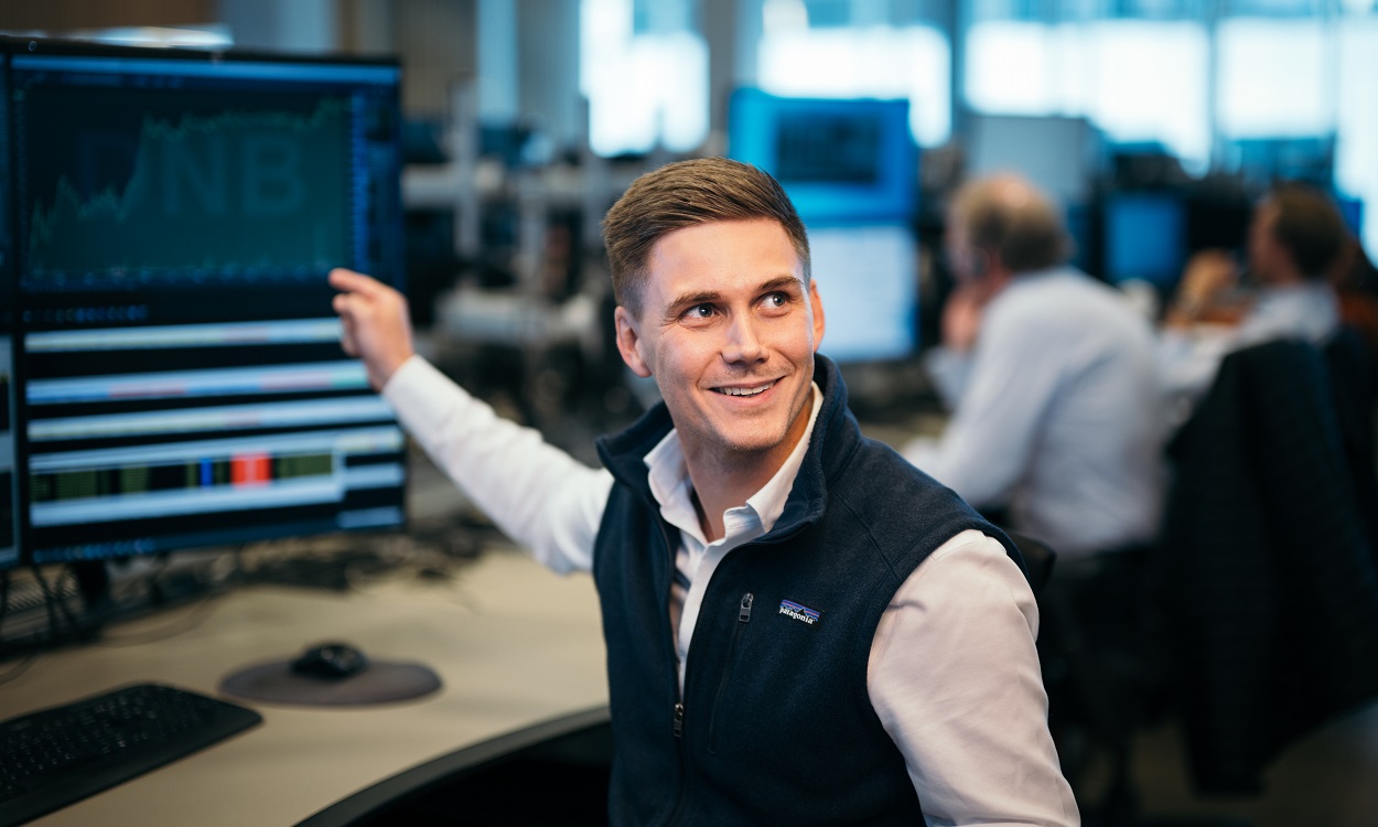 Sindre Vaseng Skaldehaug i meglerhallen