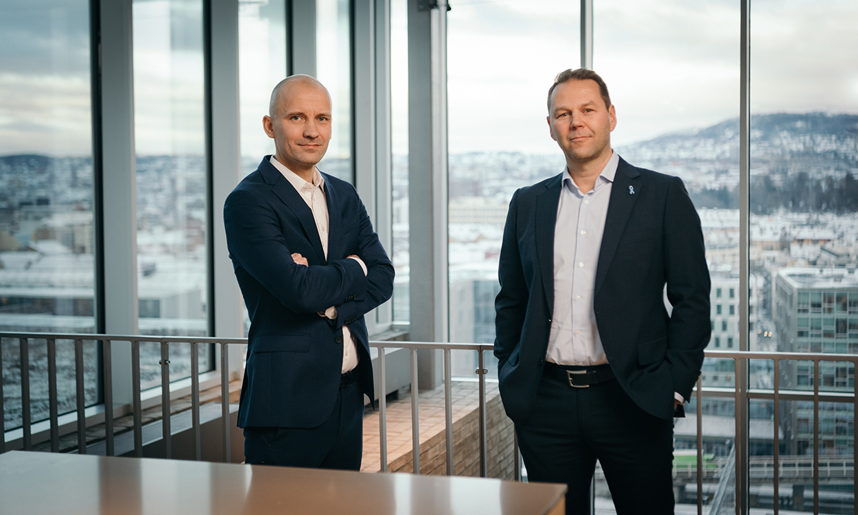 Knut Bakkemyr og Kjell Morten Hjørnevik forvalter fondet DNB Finans. 