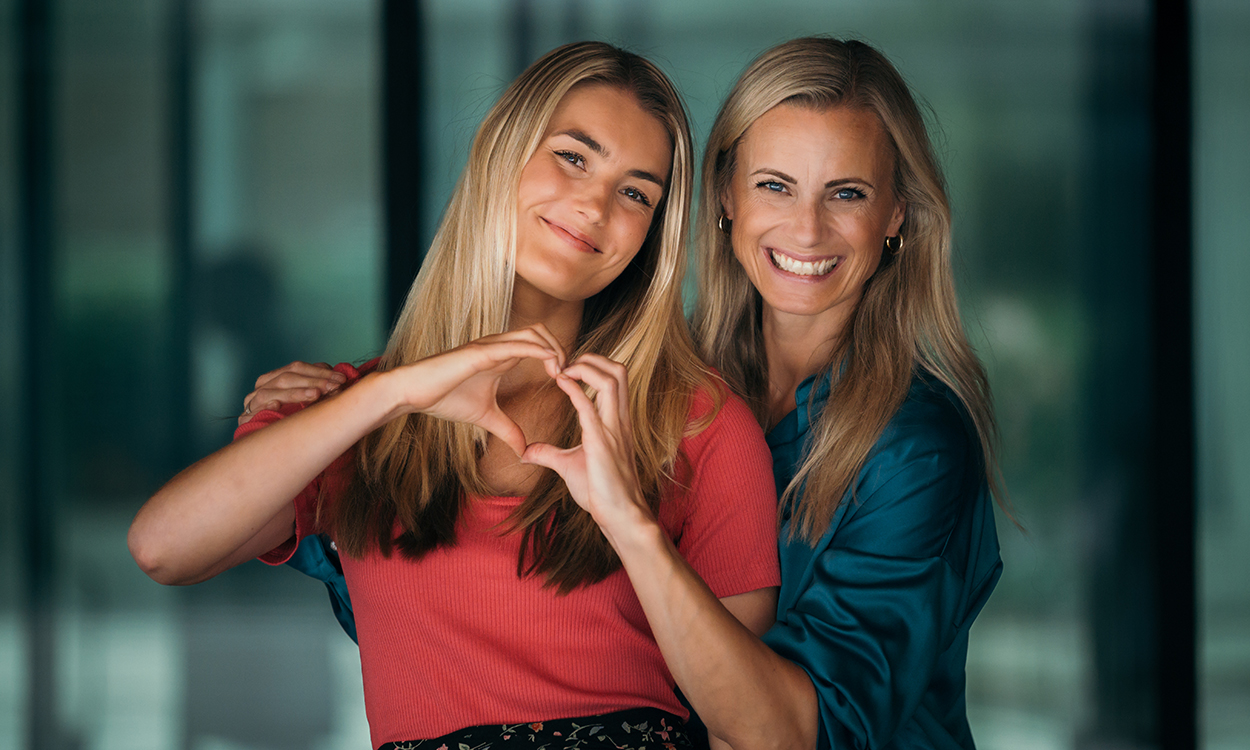 Agnete Bråtun er programleder i Silje Sandmæls Pengetabu med gjester.