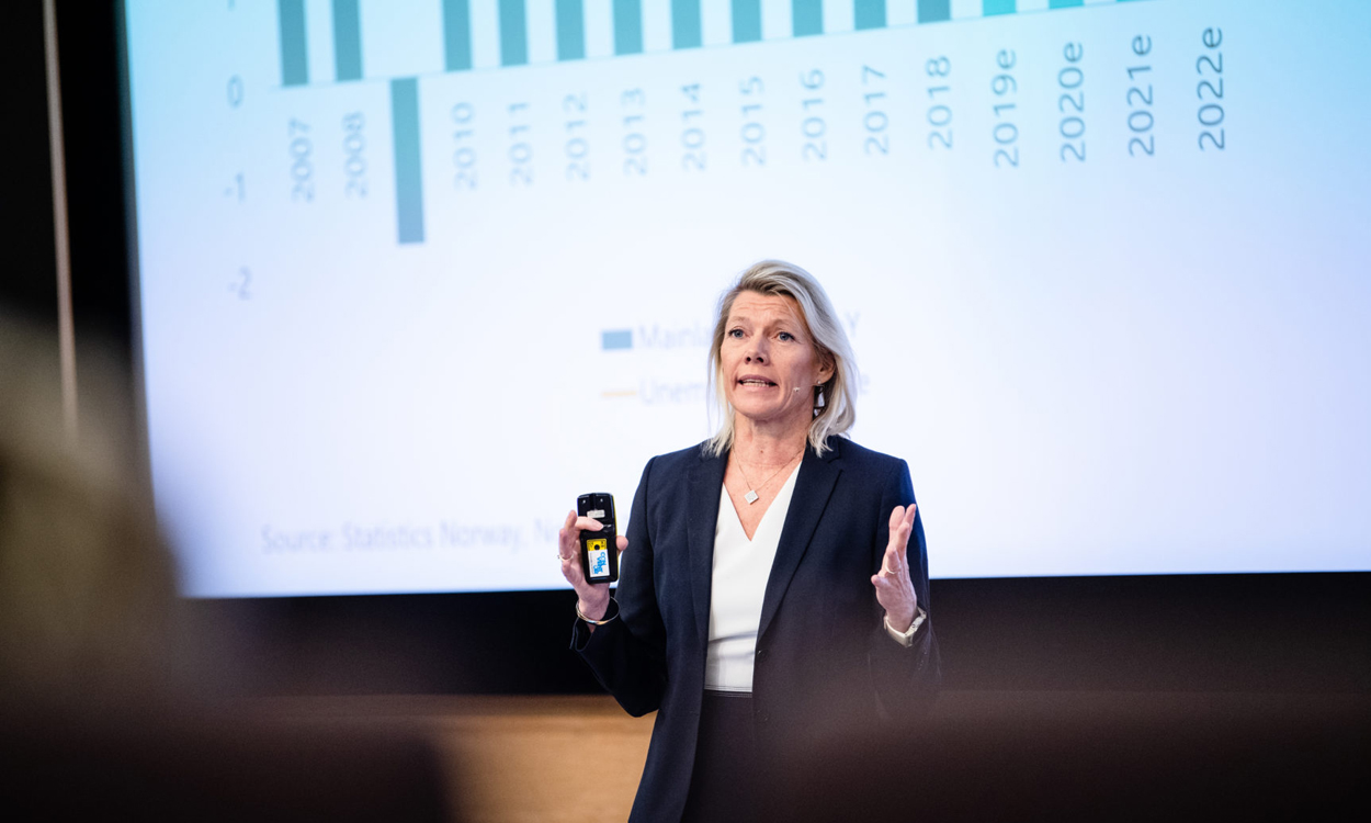 Kjerstin Braathen presenterer en rapport
