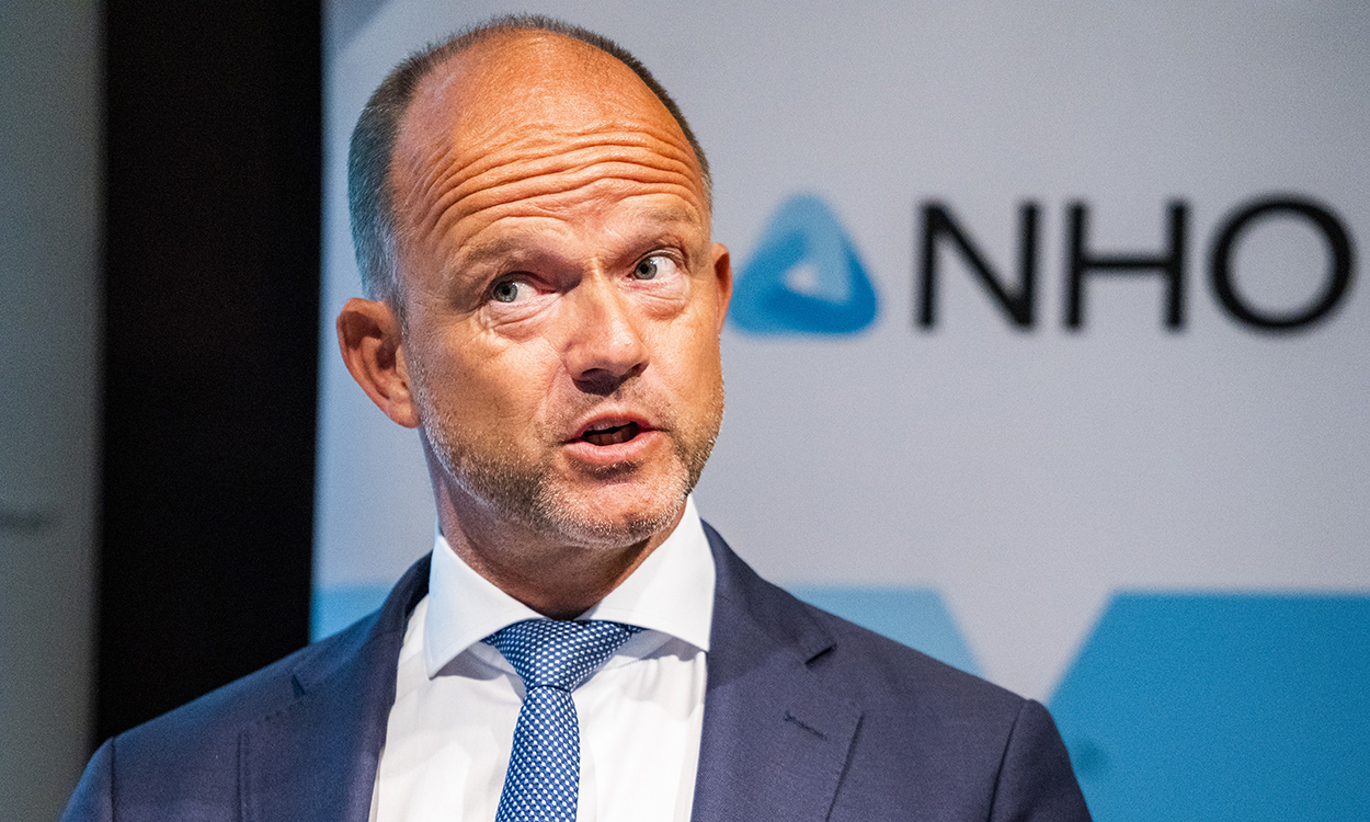 Oslo 20200811. Administrerende direktør Ole Erik Almlid i NHO innleder under NHO Reiselivs frokostmøte i NHO-bygget på Majorstuen i Oslo tirsdag.Foto: Håkon Mosvold Larsen / NTB scanpix