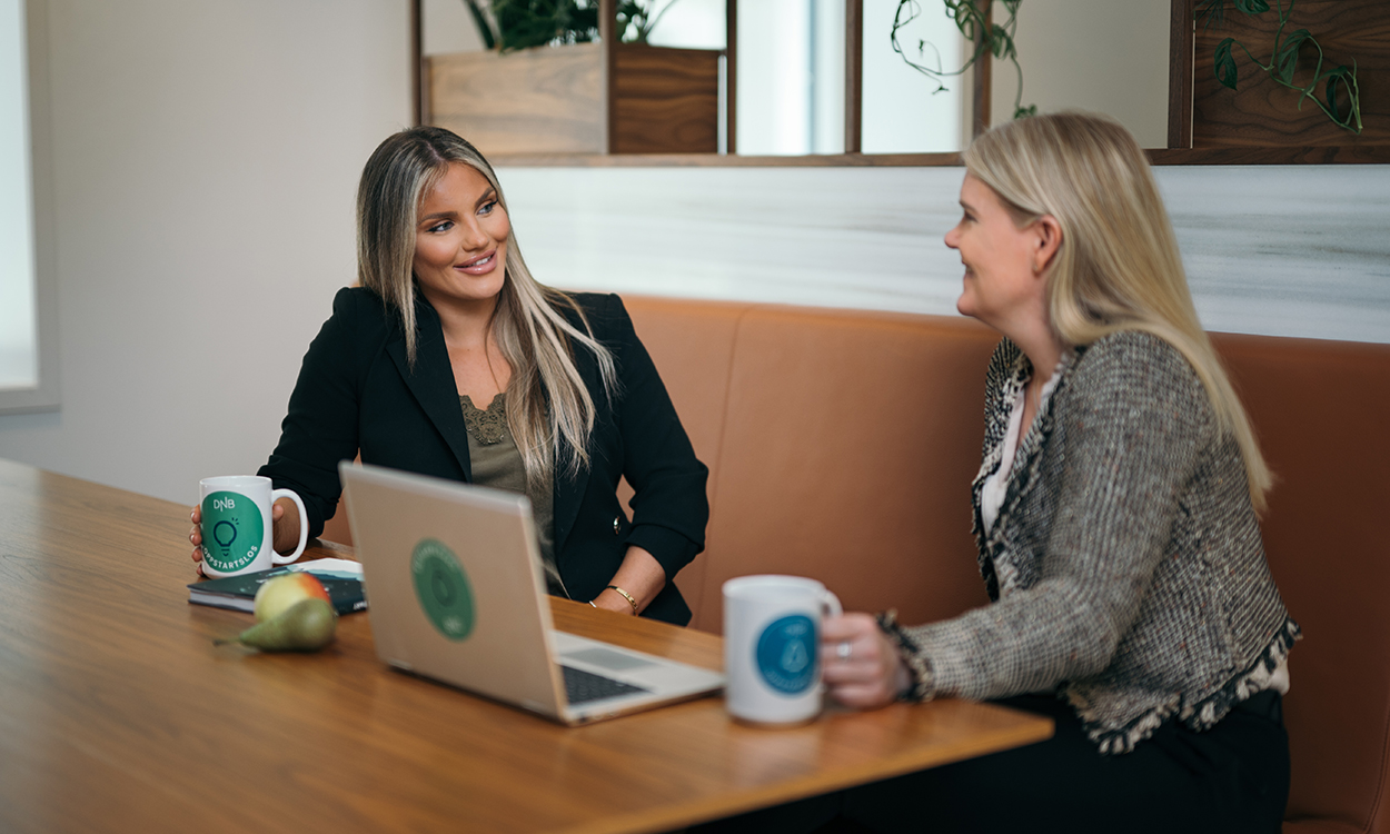 Sigrid Høisveen Ulekleiv og Irene Høyland Berg er oppstartsloser i DNB.